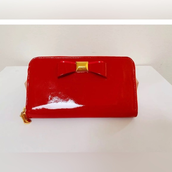 Auth Miu Miu Patent Leather EUC wallet x b/w orange & red w/ gold hardware - Picture 4 of 4